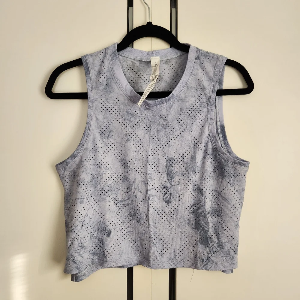 Lululemon Train to be Relaxed Fit Luna Blue Tye Dye Mesh Tank Top size 6 - Picture 1 of 11